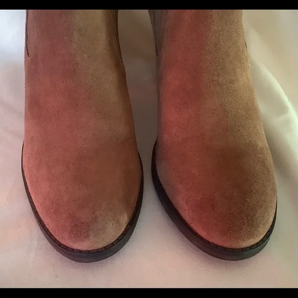 Levi’s Folsom ankle suede boots for women, US 9 - Picture 6 of 8